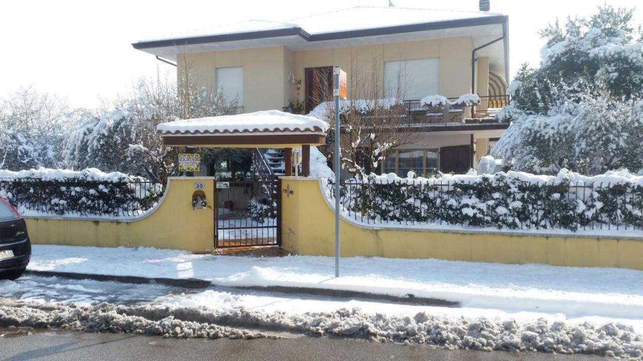 A Casa Di Gabri Bed & Breakfast San Giovanni In Marignano Exterior foto
